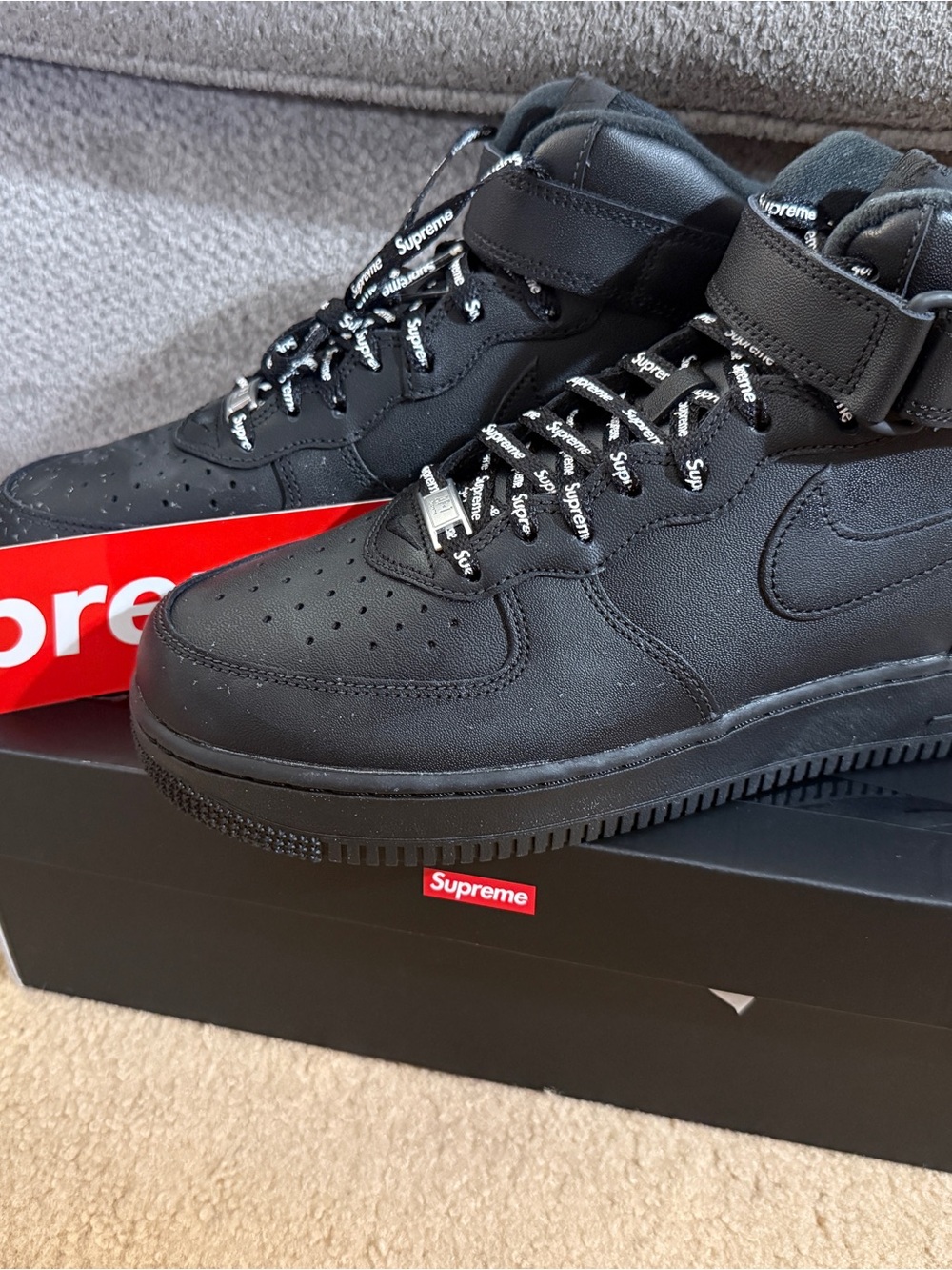 Supreme Black Men's High-Top Sneakers